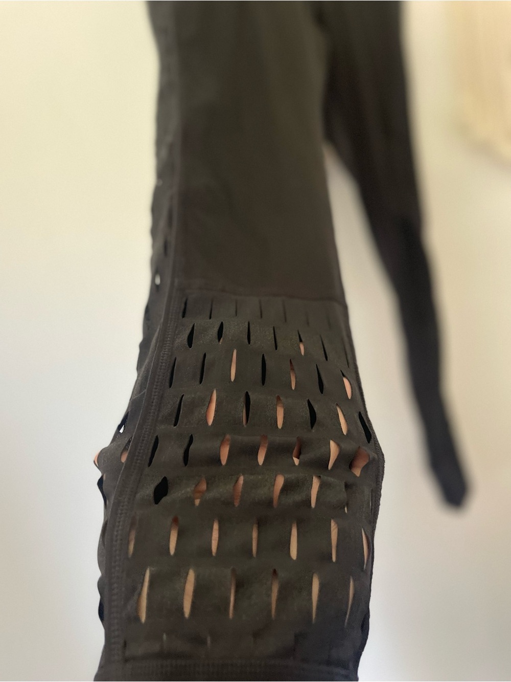 Adidas x Stella McCartney Black Leggings - Picture 4 of 10